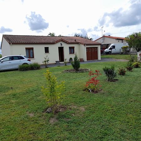 La Belle Maisonette Монморійон Номер фото
